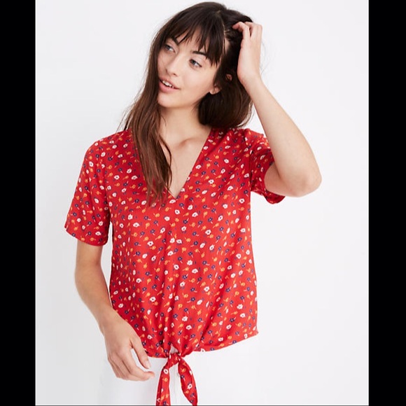 Madewell Tops - 🌵madewell top floral tie!